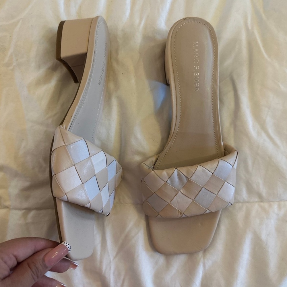 Marc fisher sandals